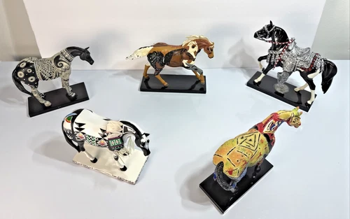 Trail of Painted Ponies Figurines